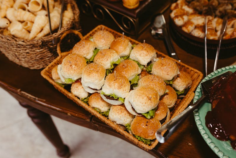 4 rivers family pack BBQ party tray